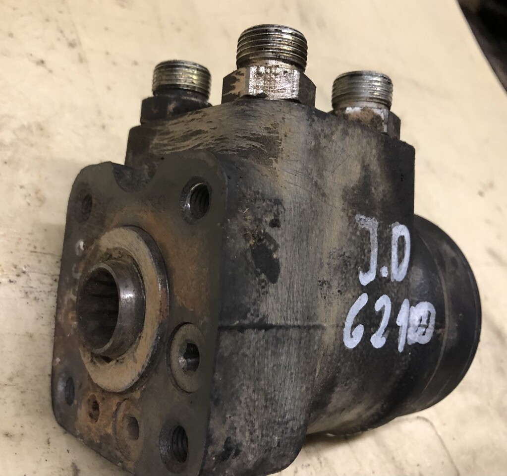 John Deere-orbitrol/John Deere 6210 - Commande de gouvernail pour Machine agricole: photos 2 John Deere-orbitrol/John Deere 6210 - Commande de gouvernail pour Machine agricole: photos 2