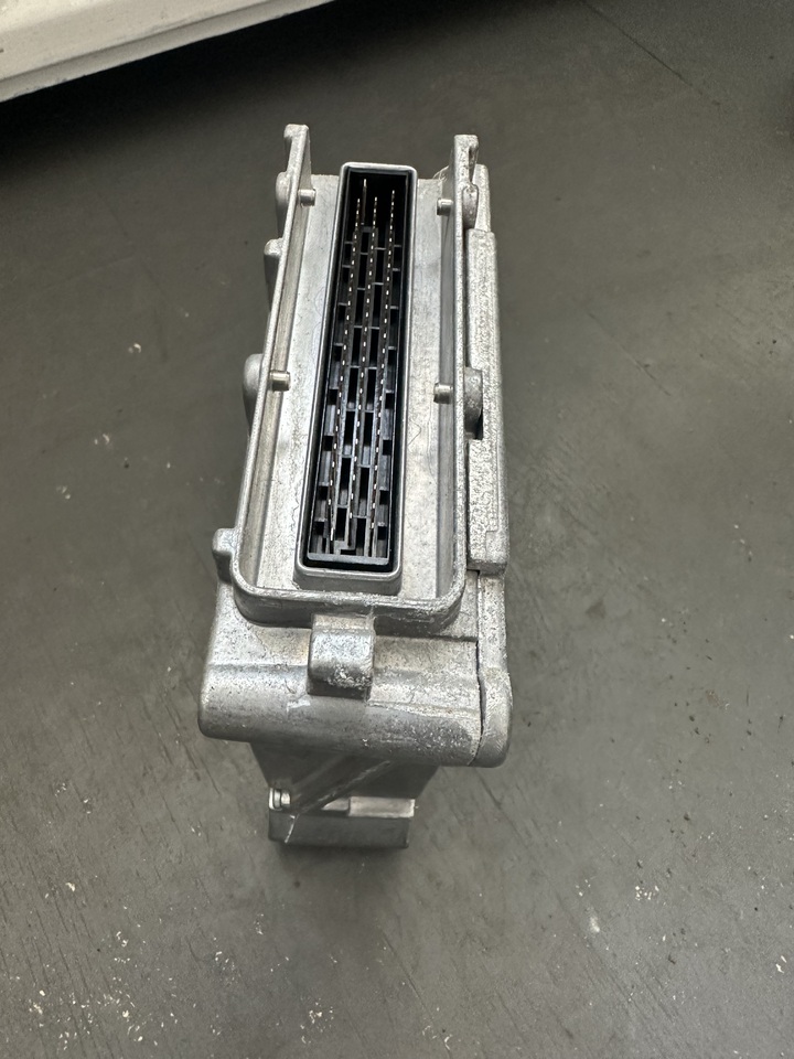 John Deere - sterownik Siemens BCU 6599187654b AL151142 | 6599187653b - Bloc de gestion pour Machine agricole: photos 1 John Deere - sterownik Siemens BCU 6599187654b AL151142 | 6599187653b - Bloc de gestion pour Machine agricole: photos 1