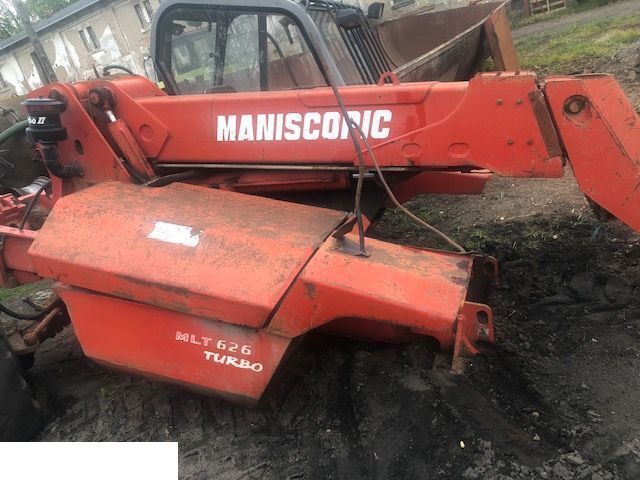 Manitou 628 - Zwrotnica - Fusée d'essieu pour Machine agricole: photos 2 Manitou 628 - Zwrotnica - Fusée d'essieu pour Machine agricole: photos 2