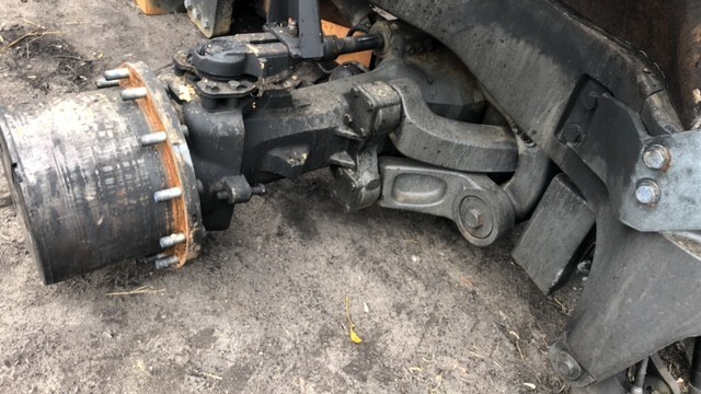 Oś 4293140M94 | Oś 770 /618 Massey Ferguson 8650 - 8690 ~ Oś Napędowa Przednia Wkład Mostu Wachacze - Essieu avant pour Machine agricole: photos 1 Oś 4293140M94 | Oś 770 /618 Massey Ferguson 8650 - 8690 ~ Oś Napędowa Przednia Wkład Mostu Wachacze - Essieu avant pour Machine agricole: photos 1