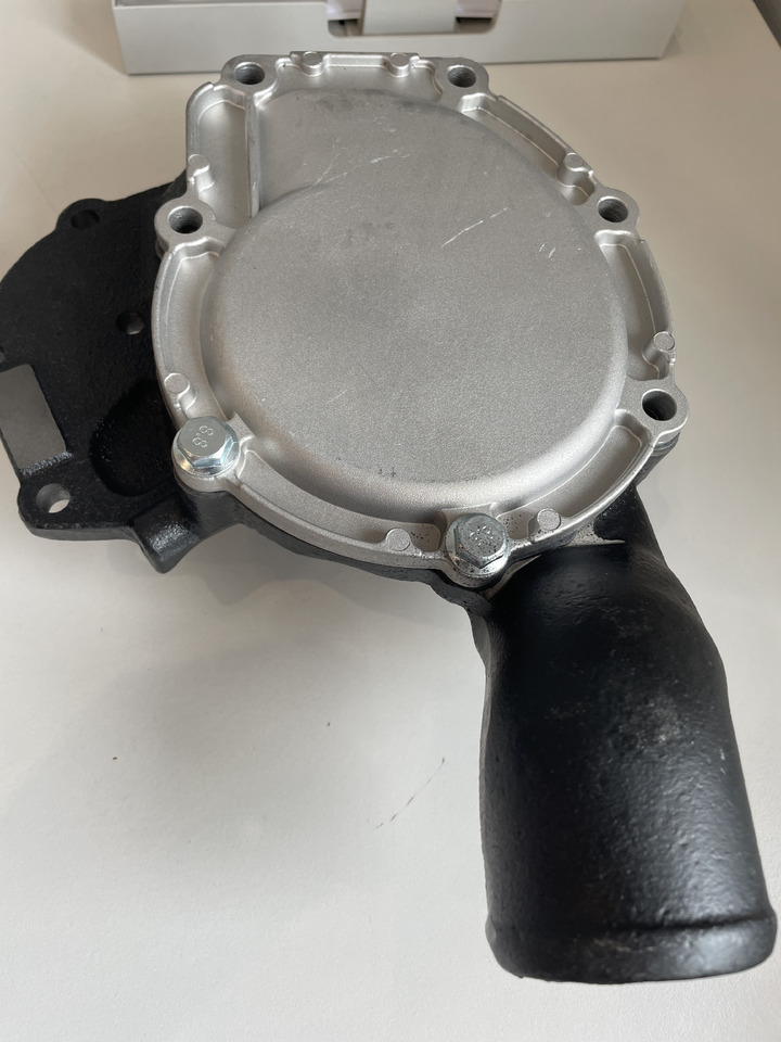 Perkins 1104 RG RJ - pompa wody U5MW0206 - Pompe à liquide de refroidissement pour Engins de chantier: photos 3 Perkins 1104 RG RJ - pompa wody U5MW0206 - Pompe à liquide de refroidissement pour Engins de chantier: photos 3