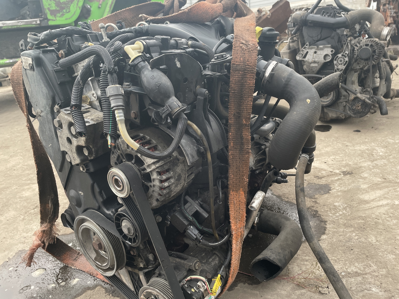 Peugeot Citroen silnik 2,0 HDI - kompletny ze skrzynią - Moteur pour Voiture: photos 3 Peugeot Citroen silnik 2,0 HDI - kompletny ze skrzynią - Moteur pour Voiture: photos 3