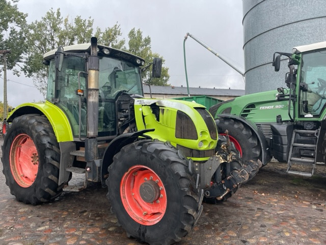 Claas Ares 697 silnik skrzynia most napędowy , skrzynia biegów zwrotnica zwolnica części - Pièces de rechange pour Tracteur agricole: photos 1 Claas Ares 697 silnik skrzynia most napędowy , skrzynia biegów zwrotnica zwolnica części - Pièces de rechange pour Tracteur agricole: photos 1