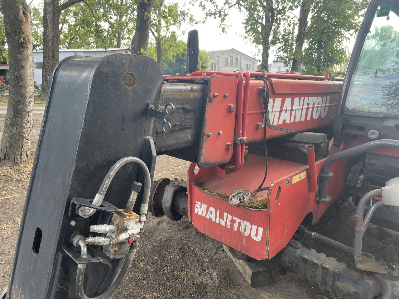 Manitou MHT 860 - maszt siłownik karetka - Pièces de rechange pour Chariot télescopique: photos 3 Manitou MHT 860 - maszt siłownik karetka - Pièces de rechange pour Chariot télescopique: photos 3