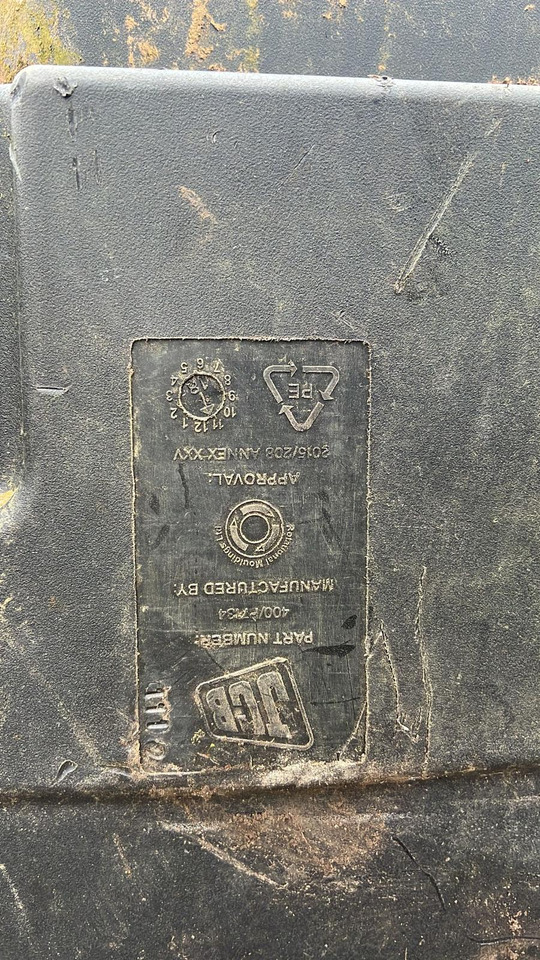 Zbiornik Paliwa JCB Fastrac - Pièces de rechange pour Tracteur agricole: photos 3 Zbiornik Paliwa JCB Fastrac - Pièces de rechange pour Tracteur agricole: photos 3