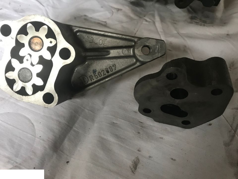 Pompa Olejowa - Silnika John Deere - RE59582 - Pompe à huile pour Machine agricole: photos 2 Pompa Olejowa - Silnika John Deere - RE59582 - Pompe à huile pour Machine agricole: photos 2