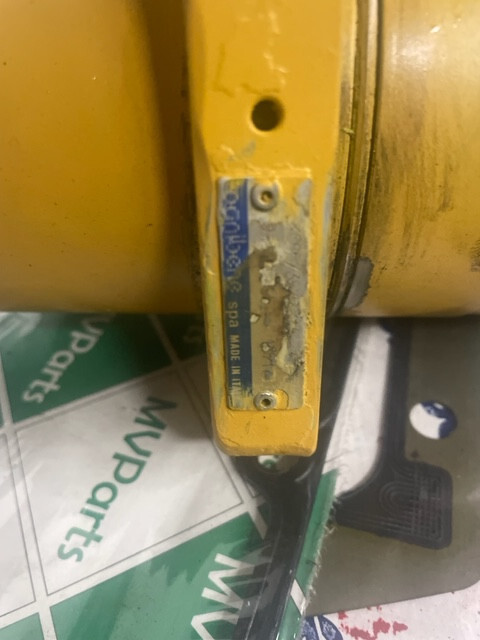 Siłownik skrętu carraro Claas Scorpion , Claas Targo - Vérin hydraulique pour Chariot télescopique: photos 3 Siłownik skrętu carraro Claas Scorpion , Claas Targo - Vérin hydraulique pour Chariot télescopique: photos 3