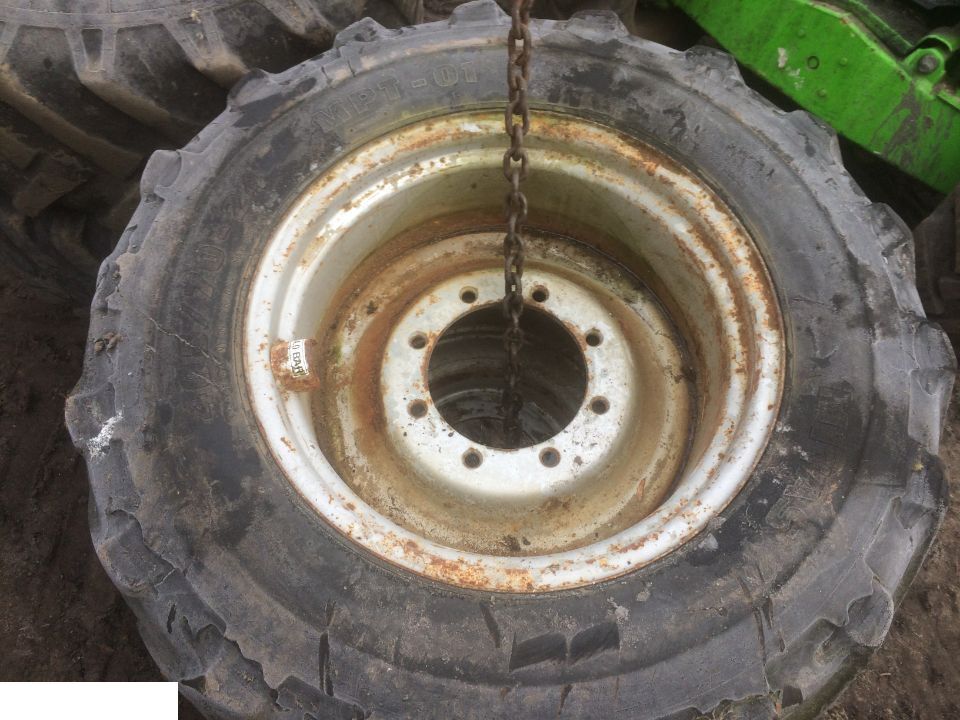Roue complète pour Machine agricole Super King Opona 405/70-24 , Felga 13x24: photos 7