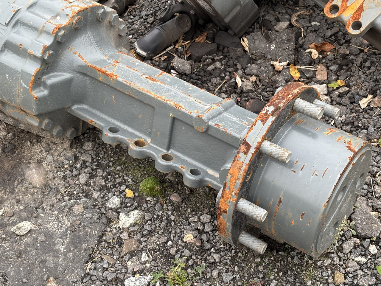 ZF MT-L 3025 II OŚ Tylnia Kompletna Zwolnica Pochwa CZĘŚCI Weidemann 4472425068 - Moteur de translation pour Machine agricole: photos 5 ZF MT-L 3025 II OŚ Tylnia Kompletna Zwolnica Pochwa CZĘŚCI Weidemann 4472425068 - Moteur de translation pour Machine agricole: photos 5