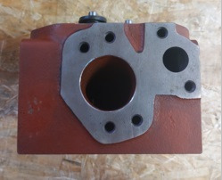 Zetor 7211 - głowica cylindra NOWA GWARANCJA 7101.0501 - Culasse pour Machine agricole: photos 1 Zetor 7211 - głowica cylindra NOWA GWARANCJA 7101.0501 - Culasse pour Machine agricole: photos 1