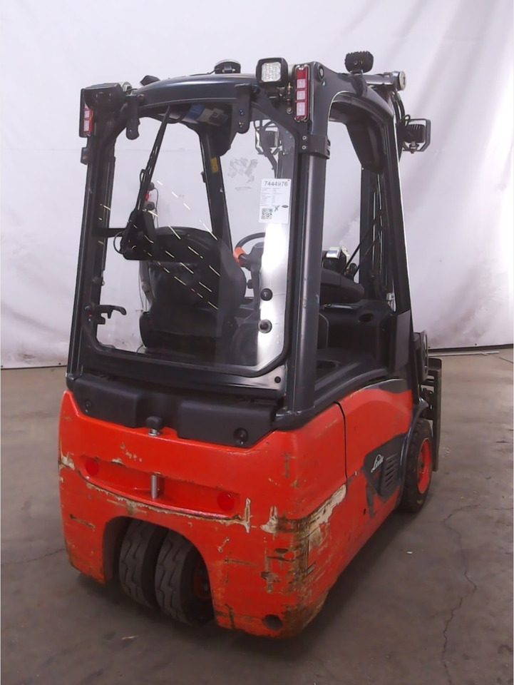Linde E16C-02 - Chariot élévateur électrique: photos 3 Linde E16C-02 - Chariot élévateur électrique: photos 3
