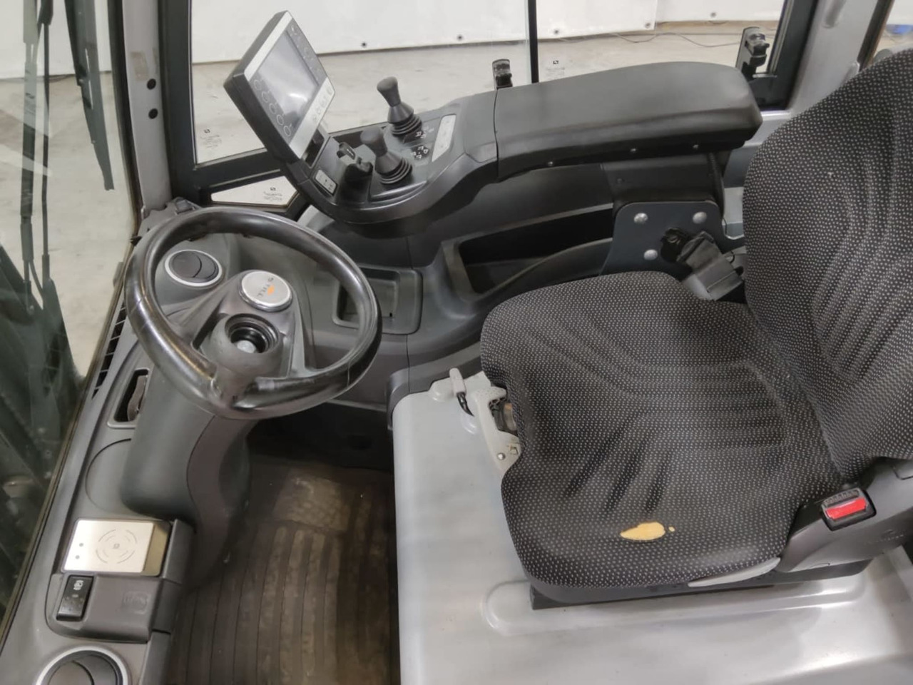 STILL RX20-16 - Chariot élévateur électrique: photos 3 STILL RX20-16 - Chariot élévateur électrique: photos 3