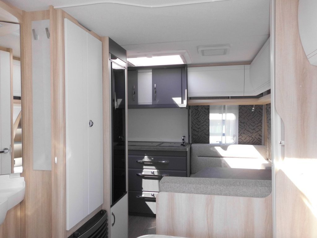 Caravane neuf Hobby De Luxe 400 SFe 2025 1500kg. Hobby De Luxe 400 SFe 2025 1500kg.: photos 13