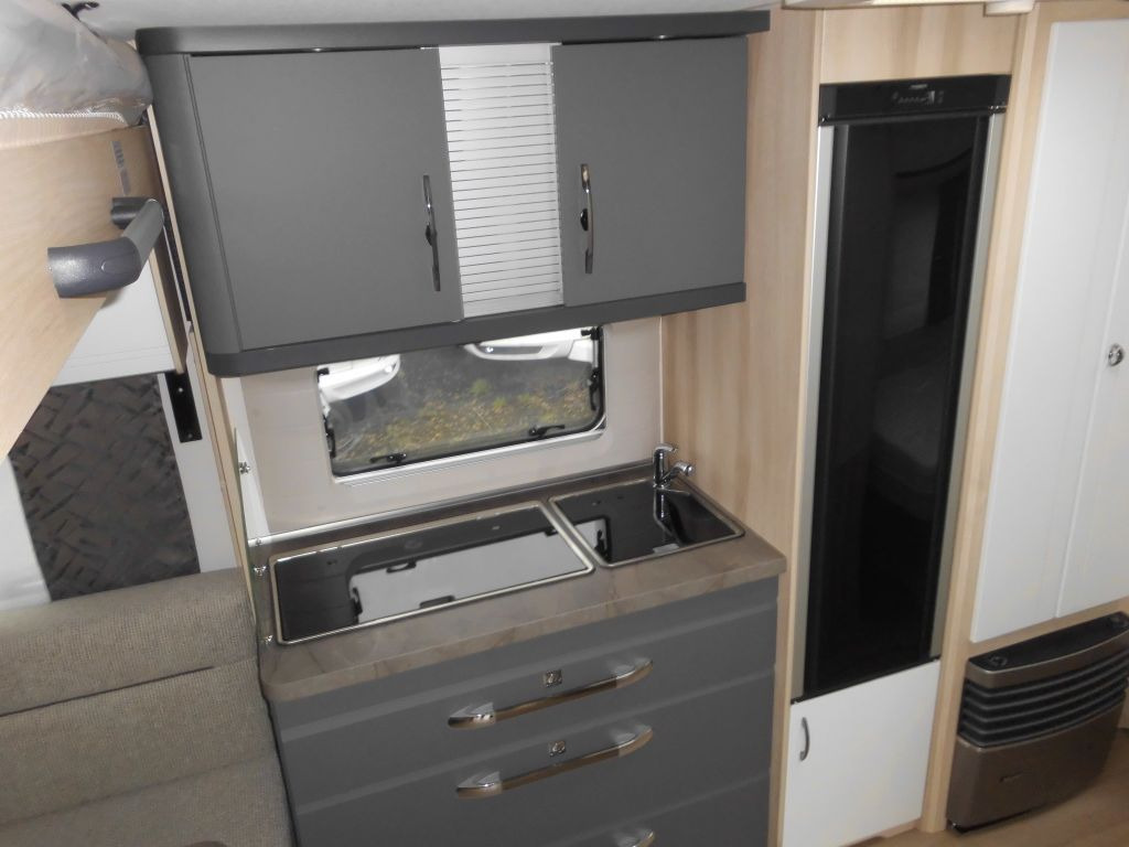 Caravane Hobby De Luxe 515 UHL mit Extras, Lagerabverkauf!: photos 12 Caravane Hobby De Luxe 515 UHL mit Extras, Lagerabverkauf!: photos 12