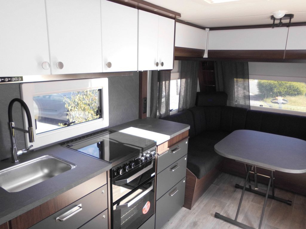 Caravane Polar 590 590 FD Limited 2x ALDE Backofen, Sound uvm..: photos 8 Caravane Polar 590 590 FD Limited 2x ALDE Backofen, Sound uvm..: photos 8