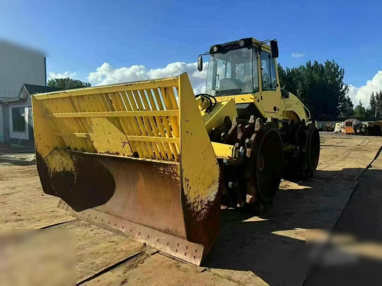2013 BOMAG BC462RB - Compacteur à pieds de mouton/ Monocylindre: photos 2 2013 BOMAG BC462RB - Compacteur à pieds de mouton/ Monocylindre: photos 2