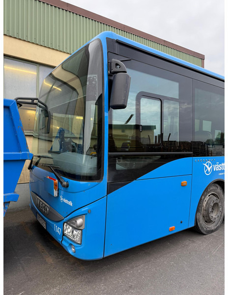 Iveco Crossway LE 4x2 ARRIVING IN TWO WEEKS / AC / AUXILIARY HEATING - Bus urbain: photos 2 Iveco Crossway LE 4x2 ARRIVING IN TWO WEEKS / AC / AUXILIARY HEATING - Bus urbain: photos 2