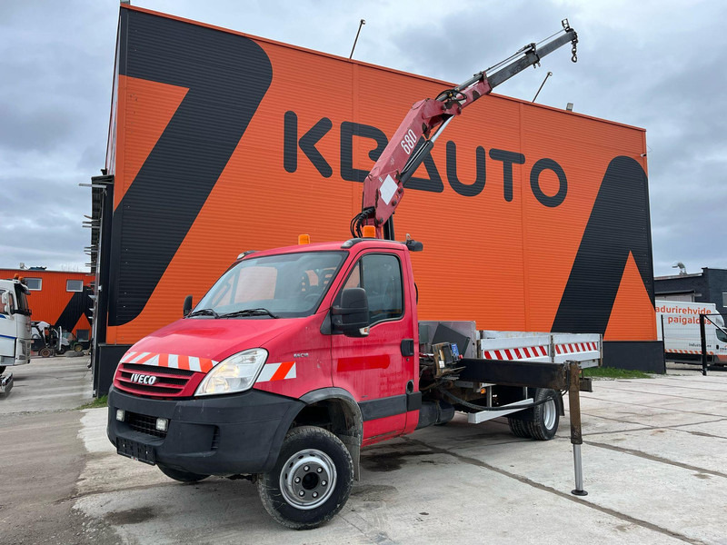 Iveco Daily 65C18 4x2 HMF 683 K2 / PLATFORM L=4256 mm - Utilitaire plateau: photos 1 Iveco Daily 65C18 4x2 HMF 683 K2 / PLATFORM L=4256 mm - Utilitaire plateau: photos 1