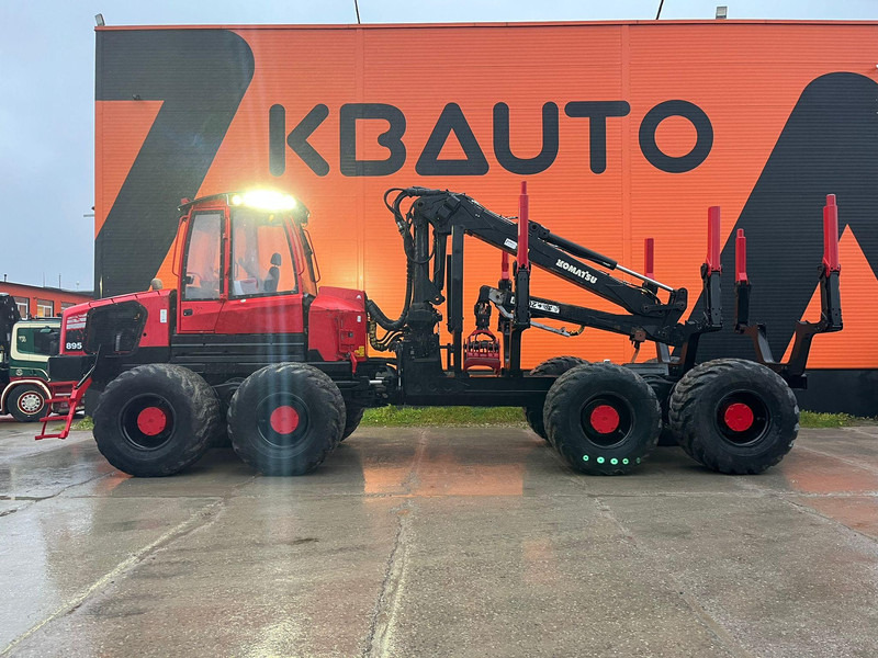 Komatsu 895 8x8 LOADFLEX / CRANE 165F - Remorque forestière: photos 3 Komatsu 895 8x8 LOADFLEX / CRANE 165F - Remorque forestière: photos 3