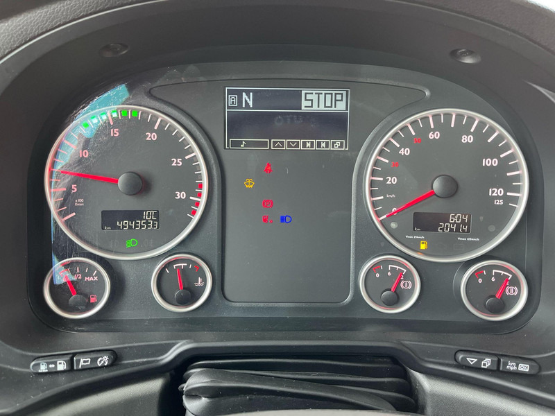 Camion plateau, Camion grue MAN TGL 8.180 4x2 CAB DAMAGE ! / Fassi F28 / PLATFORM L=4366 mm: photos 18 Camion plateau, Camion grue MAN TGL 8.180 4x2 CAB DAMAGE ! / Fassi F28 / PLATFORM L=4366 mm: photos 18