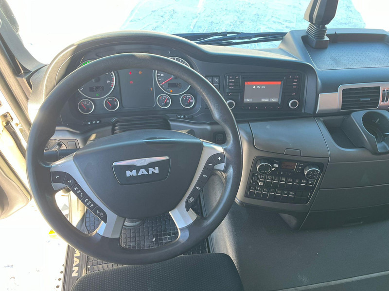 Camion plateau, Camion grue MAN TGL 8.220 4x2 HMF 340 K2 / PLATFORM L=4147 mm: photos 18