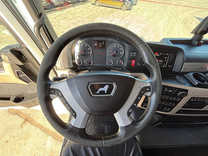 MAN TGX 26.640 6x4 FULL STEEL / INTARDER / BOX L=4667 mm en leasing occasion MAN TGX 26.640 6x4 FULL STEEL / INTARDER / BOX L=4667 mm: photos 17
