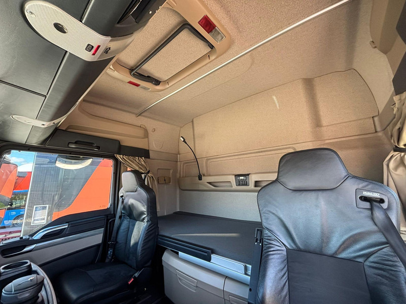 MAN TGX 26.640 6x4 FULL STEEL / INTARDER / BOX L=4667 mm en leasing occasion MAN TGX 26.640 6x4 FULL STEEL / INTARDER / BOX L=4667 mm: photos 19