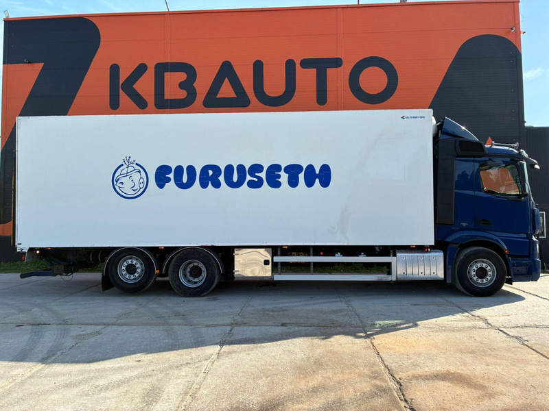 Mercedes-Benz Actros 2548 6x2*4 THERMOKING T-1200R / BOX L=9013 mm - Camion frigorifique: photos 4 Mercedes-Benz Actros 2548 6x2*4 THERMOKING T-1200R / BOX L=9013 mm - Camion frigorifique: photos 4