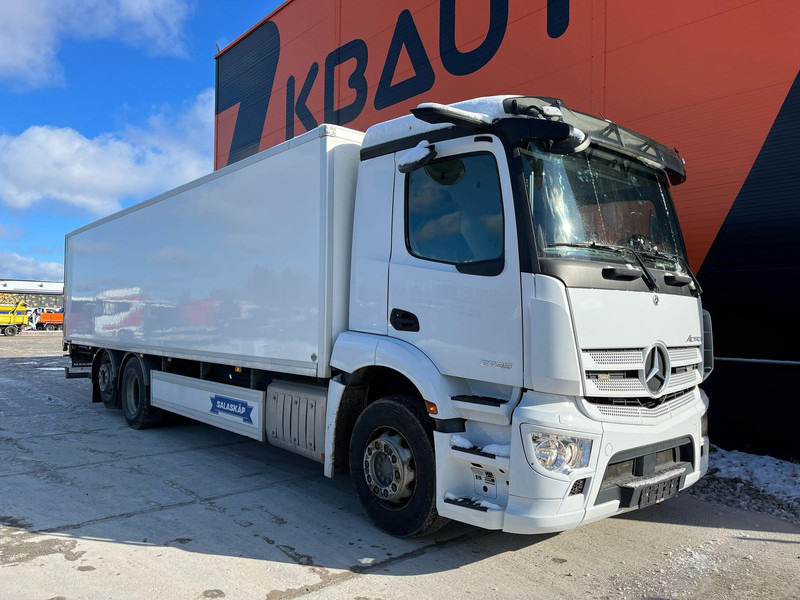 Mercedes-Benz Actros 2735 6x2*4 BOX L=8476 mm - Camion fourgon: photos 4 Mercedes-Benz Actros 2735 6x2*4 BOX L=8476 mm - Camion fourgon: photos 4