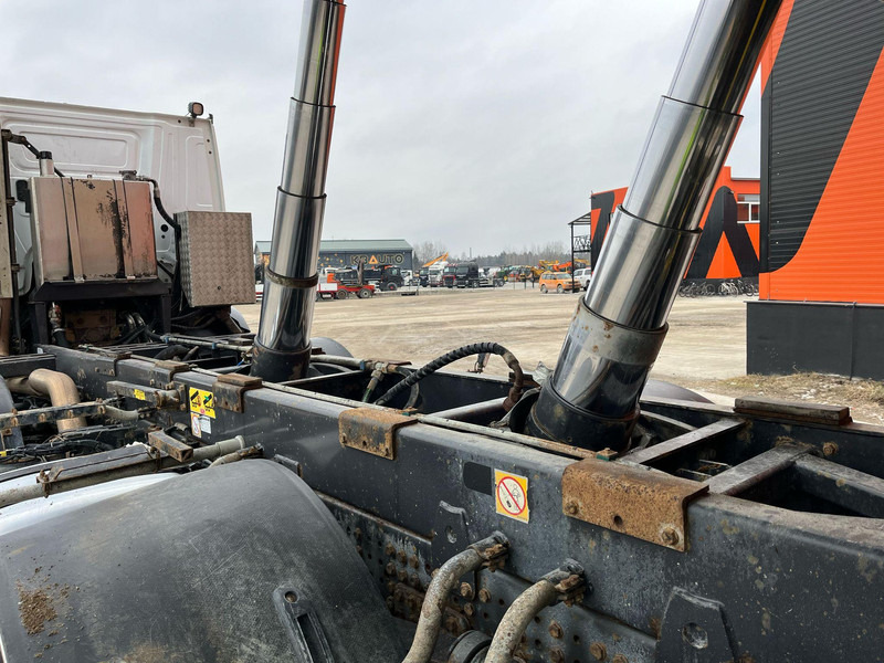 Camion benne Mercedes-Benz Arocs 4151 8x4 BORDMATIC / FULL STEEL / DRUM BRAKES / BOX L=6140 mm: photos 12