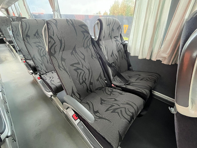 Mercedes-Benz INTOURO 4x2 49 SEATS / AC / AUXILIARY HEATER en leasing occasion Mercedes-Benz INTOURO 4x2 49 SEATS / AC / AUXILIARY HEATER: photos 14 Mercedes-Benz INTOURO 4x2 49 SEATS / AC / AUXILIARY HEATER en leasing occasion Mercedes-Benz INTOURO 4x2 49 SEATS / AC / AUXILIARY HEATER: photos 14