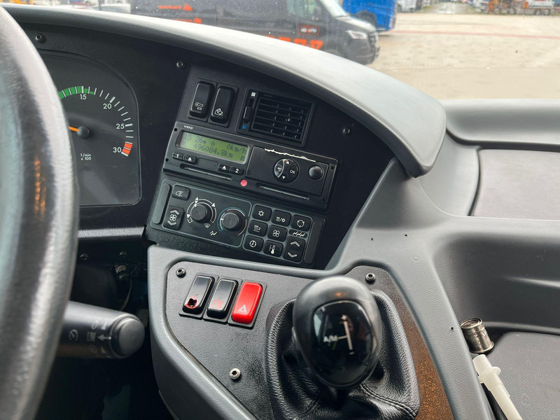 Mercedes-Benz INTOURO 4x2 49 SEATS / AC / AUXILIARY HEATER en leasing occasion Mercedes-Benz INTOURO 4x2 49 SEATS / AC / AUXILIARY HEATER: photos 12 Mercedes-Benz INTOURO 4x2 49 SEATS / AC / AUXILIARY HEATER en leasing occasion Mercedes-Benz INTOURO 4x2 49 SEATS / AC / AUXILIARY HEATER: photos 12