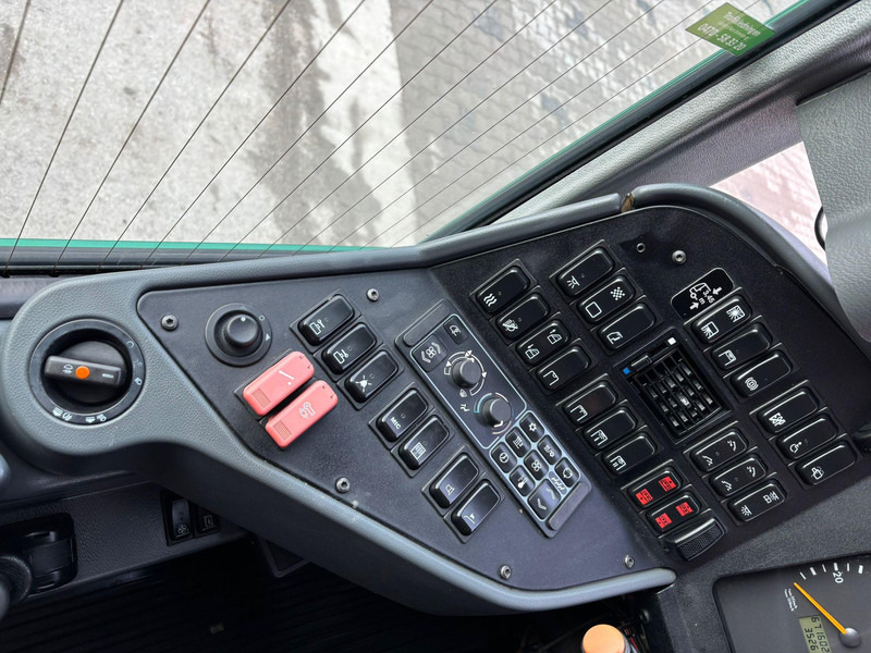 Bus interurbain Mercedes-Benz Integro M 4x2 49 SEATS / AC / WC / WHEELCHAIR LIFT: photos 13