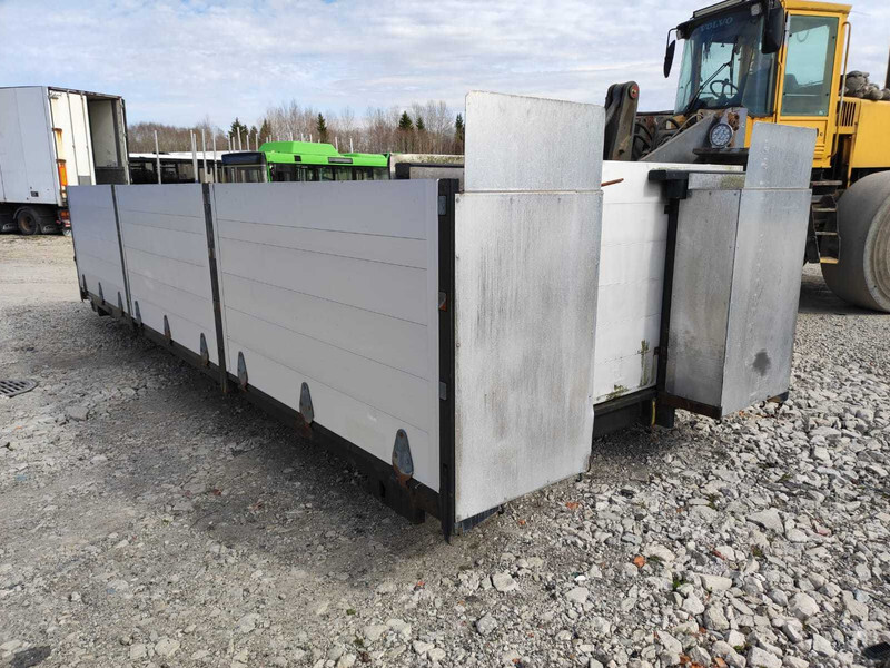 Cargo PLATFORM / PLATVORM 6700MM / FROM VOLVO FM TRUCK - Pièces de rechange pour Camion: photos 1 Cargo PLATFORM / PLATVORM 6700MM / FROM VOLVO FM TRUCK - Pièces de rechange pour Camion: photos 1