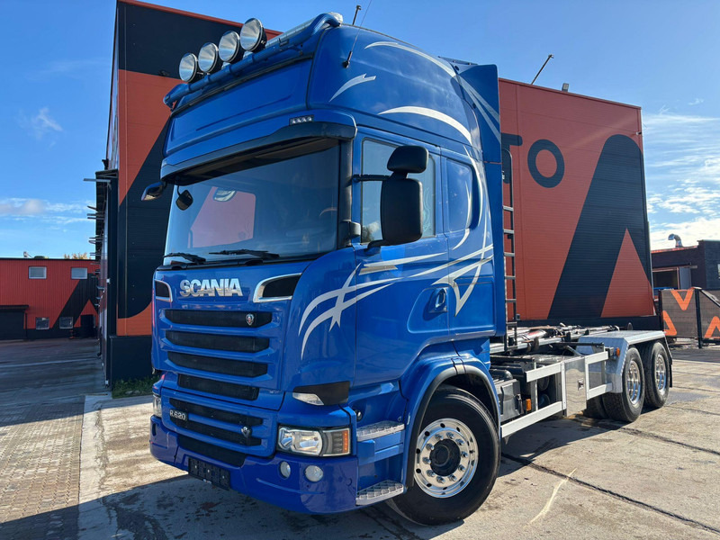 Scania R 620 6x4 MULTILIFT 20 ton / L=5400 mm / RETARDER - Camion ampliroll: photos 2 Scania R 620 6x4 MULTILIFT 20 ton / L=5400 mm / RETARDER - Camion ampliroll: photos 2
