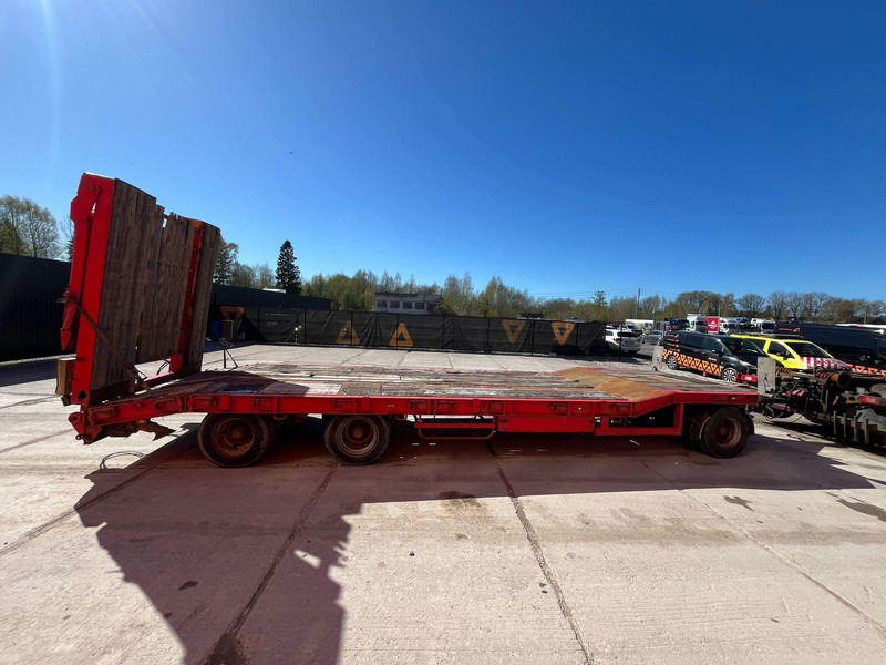 Scanslep T 3 PLATFORM L=8698 mm - Remorque porte-engin surbaissée: photos 3 Scanslep T 3 PLATFORM L=8698 mm - Remorque porte-engin surbaissée: photos 3