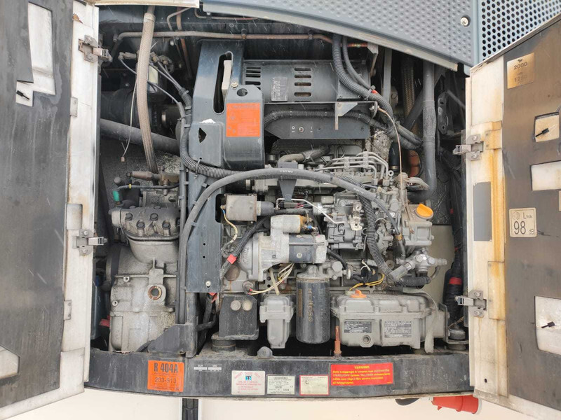 THERMO KING SLX SPECTRUM REFRIGERATION UNIT / KÜLMASEADE - Carrosserie frigorifique: photos 2 THERMO KING SLX SPECTRUM REFRIGERATION UNIT / KÜLMASEADE - Carrosserie frigorifique: photos 2