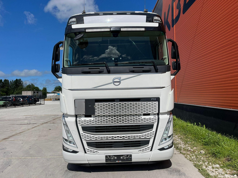 Volvo FH 500 6x2 GLOBE XL / RETARDER / DOUBLE BOGIE - Tracteur routier: photos 2 Volvo FH 500 6x2 GLOBE XL / RETARDER / DOUBLE BOGIE - Tracteur routier: photos 2