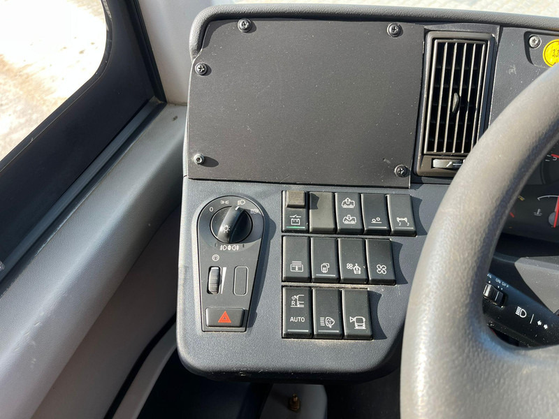 Bus interurbain Volvo B8R 8900 LE 44 SEATS + 49 STANDING / AC / AUXILIARY HEATER: photos 13