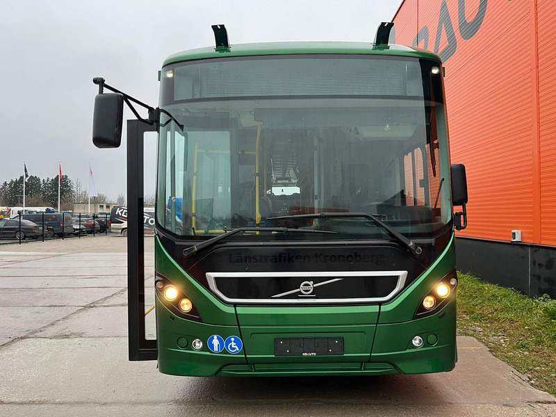 Volvo B8RLE 8900 6x2 AC / AUXILIARY HEATER / WHEELCHAIR RAMP - Bus urbain: photos 2 Volvo B8RLE 8900 6x2 AC / AUXILIARY HEATER / WHEELCHAIR RAMP - Bus urbain: photos 2