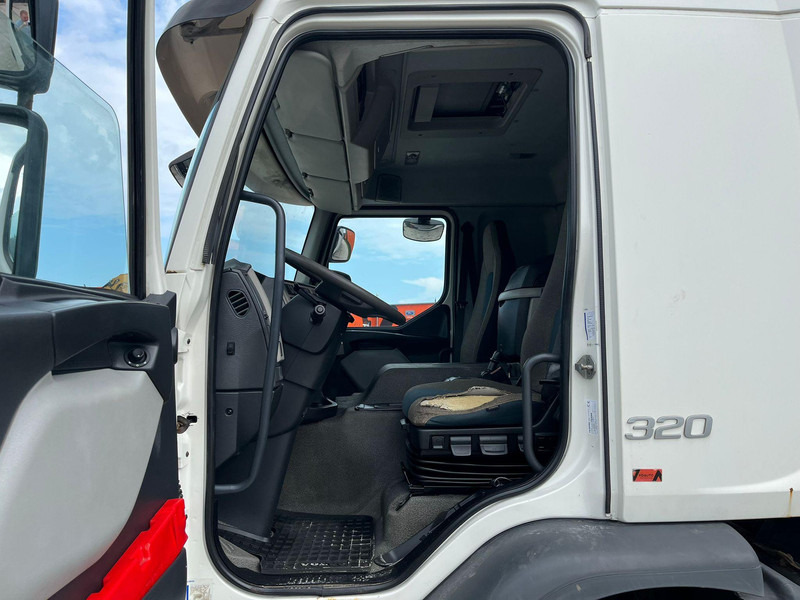 Camion fourgon Volvo FE 320 4x2 BOX L=7623 mm: photos 20 Camion fourgon Volvo FE 320 4x2 BOX L=7623 mm: photos 20