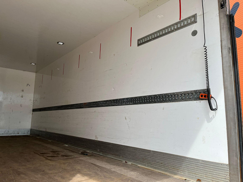 Camion fourgon Volvo FE 320 4x2 BOX L=7623 mm: photos 13 Camion fourgon Volvo FE 320 4x2 BOX L=7623 mm: photos 13