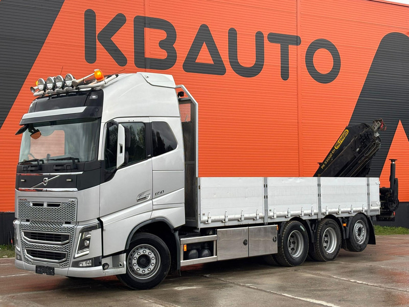 Volvo FH 16 650 8x4*4 PALFINGER PK 33002 EH / PLATFORM L=6779 mm - Camion plateau, Camion grue: photos 2 Volvo FH 16 650 8x4*4 PALFINGER PK 33002 EH / PLATFORM L=6779 mm - Camion plateau, Camion grue: photos 2