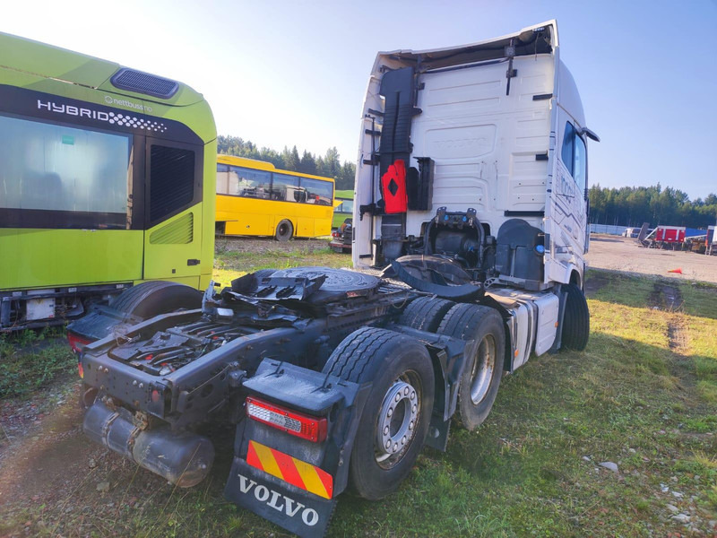 Volvo FH 500 HP 6x2 tractor D13K500 / AT2612E - Frame/ Châssis pour Camion: photos 3 Volvo FH 500 HP 6x2 tractor D13K500 / AT2612E - Frame/ Châssis pour Camion: photos 3