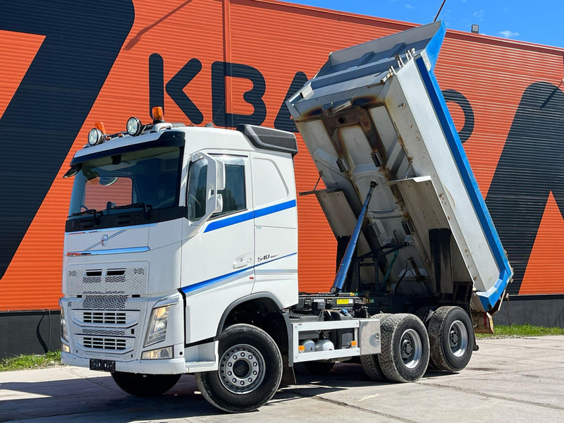 Volvo FH 540 6x4 RETARDER / TANDEM AXLE LIFT / BIG AXLES / BOX L=4488 mm - Camion benne: photos 2 Volvo FH 540 6x4 RETARDER / TANDEM AXLE LIFT / BIG AXLES / BOX L=4488 mm - Camion benne: photos 2