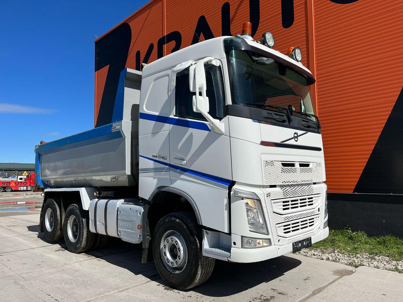 Volvo FH 540 6x4 RETARDER / TANDEM AXLE LIFT / BIG AXLES / BOX L=4488 mm - Camion benne: photos 4 Volvo FH 540 6x4 RETARDER / TANDEM AXLE LIFT / BIG AXLES / BOX L=4488 mm - Camion benne: photos 4