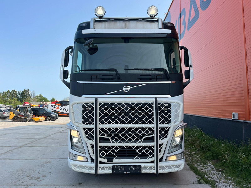 Volvo FH 540 8x4*4 AJK 20 ton / L=5700 mm - Camion ampliroll: photos 3 Volvo FH 540 8x4*4 AJK 20 ton / L=5700 mm - Camion ampliroll: photos 3