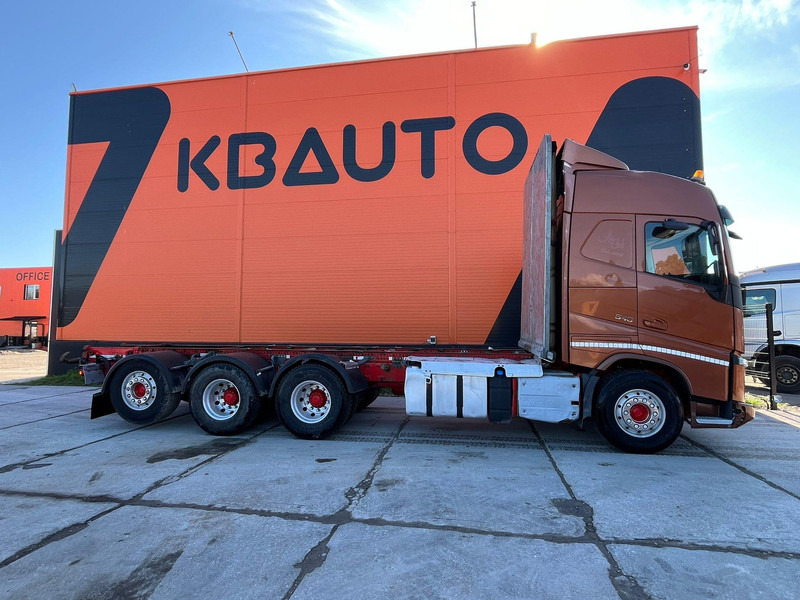 Volvo FH 540 8x4*4 GLOBE XL / 9 ton FRONT AXLE - Châssis cabine: photos 5 Volvo FH 540 8x4*4 GLOBE XL / 9 ton FRONT AXLE - Châssis cabine: photos 5