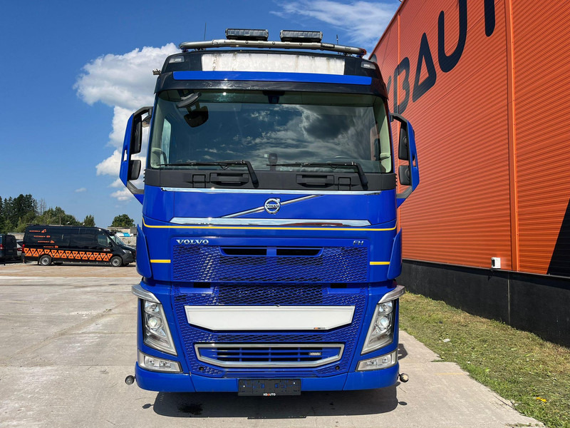 Volvo FH 540 8x4*4 PK 23002-SH / PLATFORM L= 6330 mm / RETARDER - Camion plateau, Camion grue: photos 3 Volvo FH 540 8x4*4 PK 23002-SH / PLATFORM L= 6330 mm / RETARDER - Camion plateau, Camion grue: photos 3