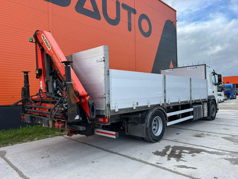Camion plateau, Camion grue Volvo FM 330 4x2 PK12002 / PLATFORM L=6682 mm: photos 6